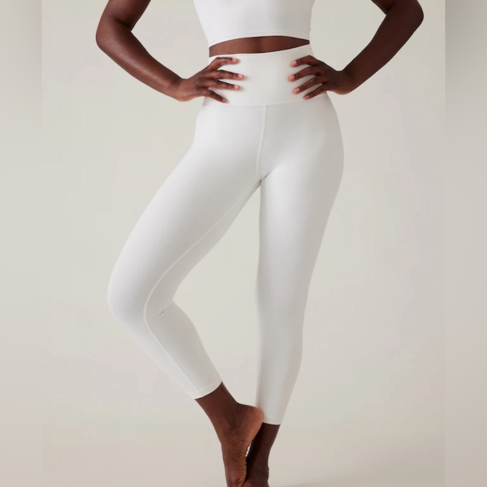 Athleta White Ultra High Rise Elation 7/8 Tight